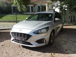 Cinza Usado 2019 Ford Focus ST-Line Carrinha | € 14.800 (Bom preço)