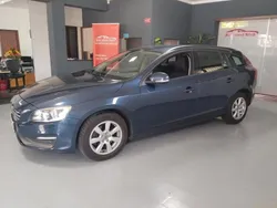 Azul Usado 2014 Volvo V60 Carrinha | € 12.900 (Preço justo)