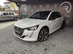 Branco Usado 2021 Peugeot 208 GT Citadino | € 21.900 (Caro)