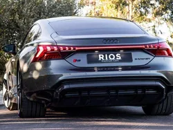 Antracite Usado 2021 Audi RS e-tron GT Sedan | € 79.500