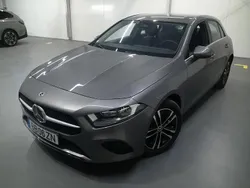 Cinza Usado 2023 Mercedes A250 Citadino | € 32.990 (Bom preço)