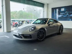 Porsche 911 Carrera