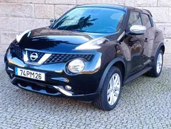 Preto Usado 2015 Nissan Juke N-Connecta SUV | € 14.990 (Preço justo)