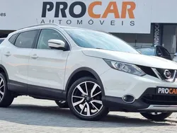 Branco Usado 2015 Nissan Qashqai 360º SUV | € 14.900 (Preço justo)