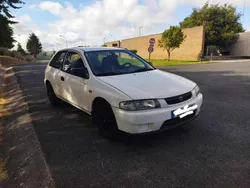 Branco Usado 1999 Mazda 323 Sedan | € 1.000