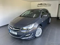 Cinza Usado 2015 Opel Astra Cosmo Citadino | € 12.950 (Preço justo)