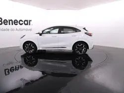 Branco Usado 2023 Ford Puma | € 23.750 (Preço elevado)