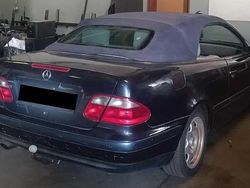 Usado 1999 Mercedes CLK200 | € 3.500
