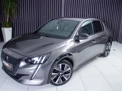 Cinzento Usado 2021 Peugeot 208 GT Citadino | € 18.700 (Preço justo)