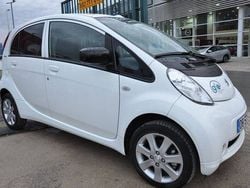 Branco Usado 2012 Peugeot iON Citadino | € 8.950
