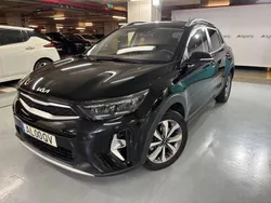 Preto Usado 2021 Kia Stonic SUV | € 16.400 (Preço justo)