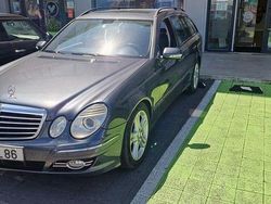 Usado 2009 Mercedes E220 Sedan | € 9.500