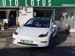 Branco Usado 2020 Tesla Model 3 Sedan | € 21.970 (Preço justo)