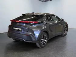 Cinza Usado 2024 Toyota C-HR SUV | € 27.990 (Bom preço)
