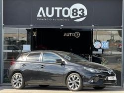 Preto Usado 2015 Toyota Auris Hybrid | € 14.990