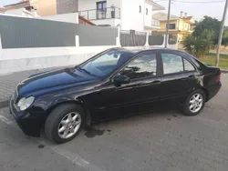 Preto Usado 2003 Mercedes C220 Sedan | € 6.300 (Preço justo)