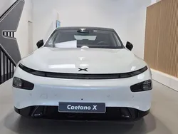 Branco Usado 2025 XPENG P7 Sedan | € 53.500