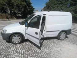 Branco Usado 2005 Opel Corsavan Citadino | € 3.450