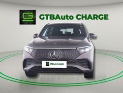 Cinza Usado 2024 Mercedes EQB300 AMG SUV | € 44.900 (Bom preço)