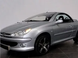 Usado 2002 Peugeot 206 CC Cabrios | € 5.500