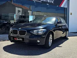 Preto Usado 2011 BMW 116 Citadino | € 12.900