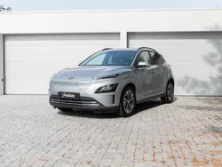 Cinzento Usado 2022 Hyundai Kauai SUV | € 23.990 (Preço justo)