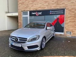 Cinzento Usado 2013 Mercedes A180 | € 15.450 (Preço elevado)