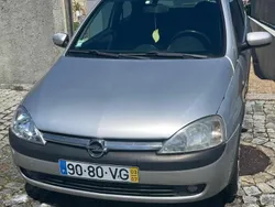 Cinzento Usado 2003 Opel Corsa Citadino | € 1.650 (Bom preço)