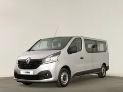 Cinzento Usado 2018 Renault Trafic Van | € 26.490