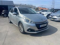 Cinza Usado 2017 Peugeot 208 Style Citadino | € 8.500 (Preço justo)