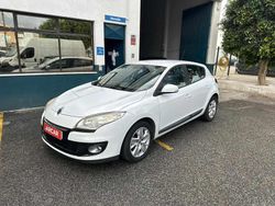Branco Usado 2013 Renault Mégane III | € 4.000