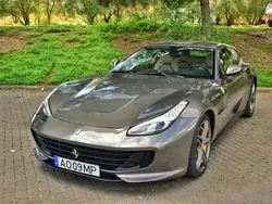 Cinzento Usado 2017 Ferrari GTC4Lusso Coupé | € 298.000