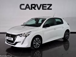 Branco Usado 2023 Peugeot 208 Style Citadino | € 15.400 (Preço justo)