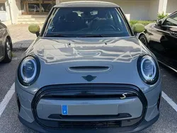 Cinzento Usado 2021 Mini Cooper Citadino | € 18.500