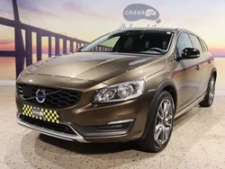 Castanho Usado 2015 Volvo V60 Momentum Carrinha | € 19.450 (Preço elevado)