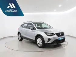 Cinzento Usado 2024 Seat Arona SUV | € 22.580 (Preço elevado)