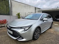 Cinzento Usado 2020 Toyota Corolla Hybrid Carrinha | € 16.999