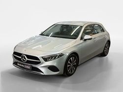 Cinza Usado 2024 Mercedes A200 Sedan | € 29.950 (Super Preço)