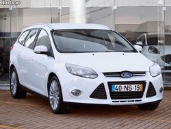 Branco Usado 2013 Ford Focus Titanium Carrinha | € 8.750 (Preço justo)