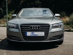 Cinza Usado 2011 Audi A8 Exclusive Sedan | € 18.990
