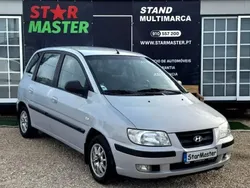 Cinzento Usado 2002 Hyundai Matrix Monovolume | € 3.480