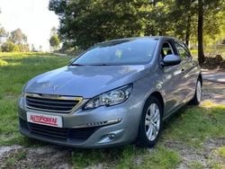 Cinza Usado 2016 Peugeot 308 Allure Citadino | € 13.900 (Preço justo)