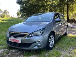 Cinza Usado 2016 Peugeot 308 Allure Citadino | € 14.000 (Preço elevado)