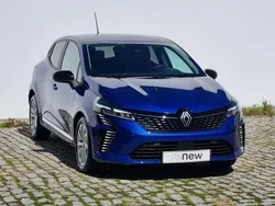 Azul Usado 2023 Renault Clio V Evolution | € 17.250 (Preço justo)