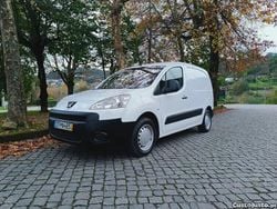 Branco Usado 2011 Peugeot Partner Van | € 7.990 (Preço justo)