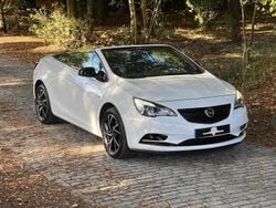 Branco Usado 2013 Opel Cascada Cabrios | € 20.990