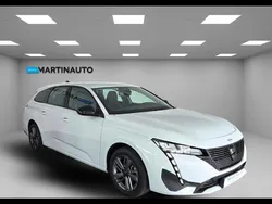 Branco Usado 2024 Peugeot 308 Active Carrinha | € 23.950 (Bom preço)