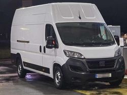 Branco Usado 2024 Fiat Ducato Van | € 26.950 (Bom preço)