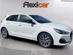 Branco Usado 2018 Hyundai i30 Style | € 16.980 (Preço elevado)
