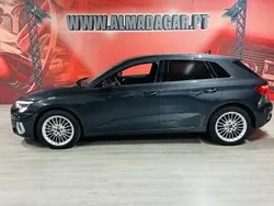 Cinzento Usado 2023 Audi A3 Sportback e-tron Sedan | € 29.500 (Preço justo)